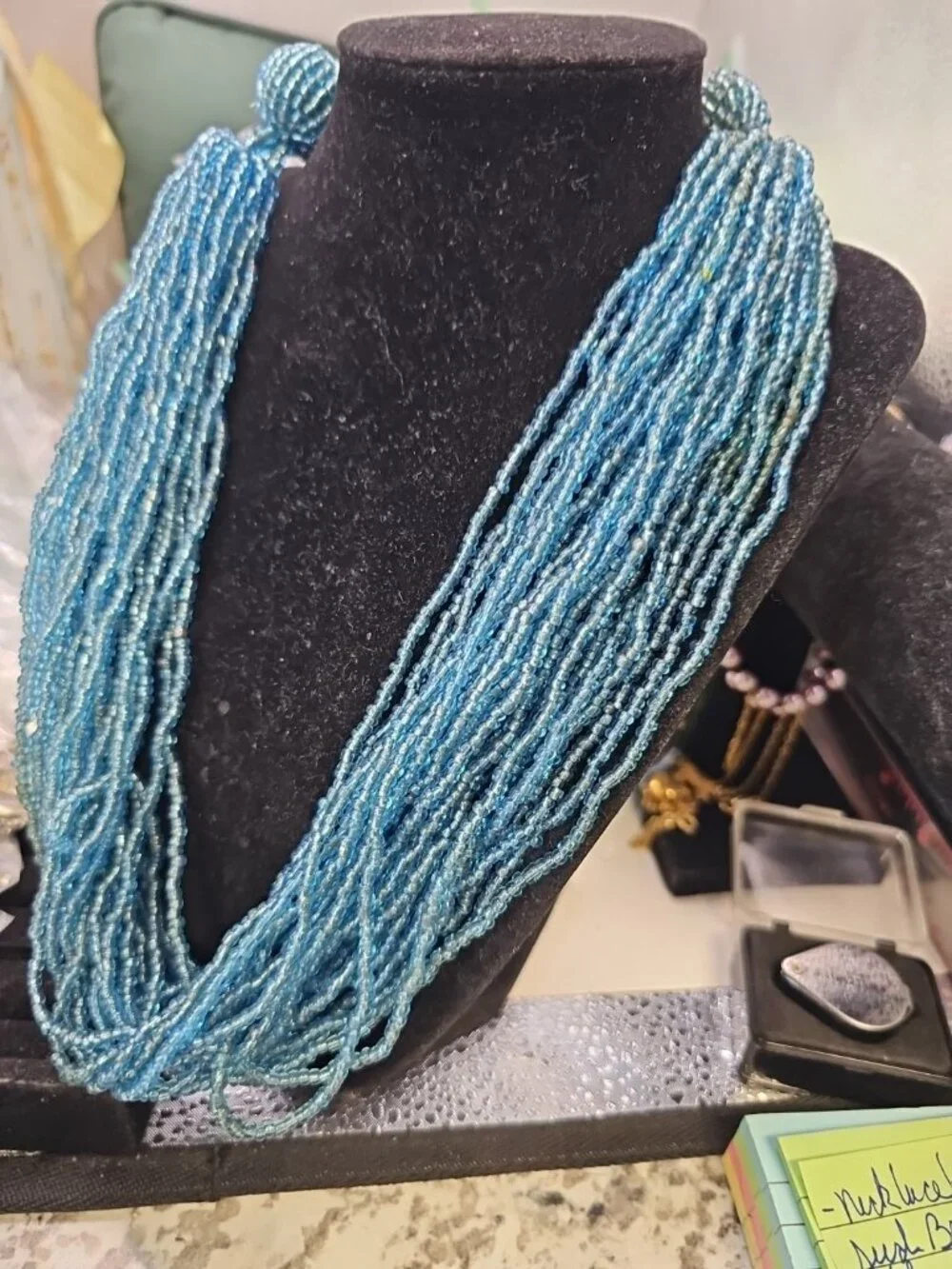 Unbranded this necklace